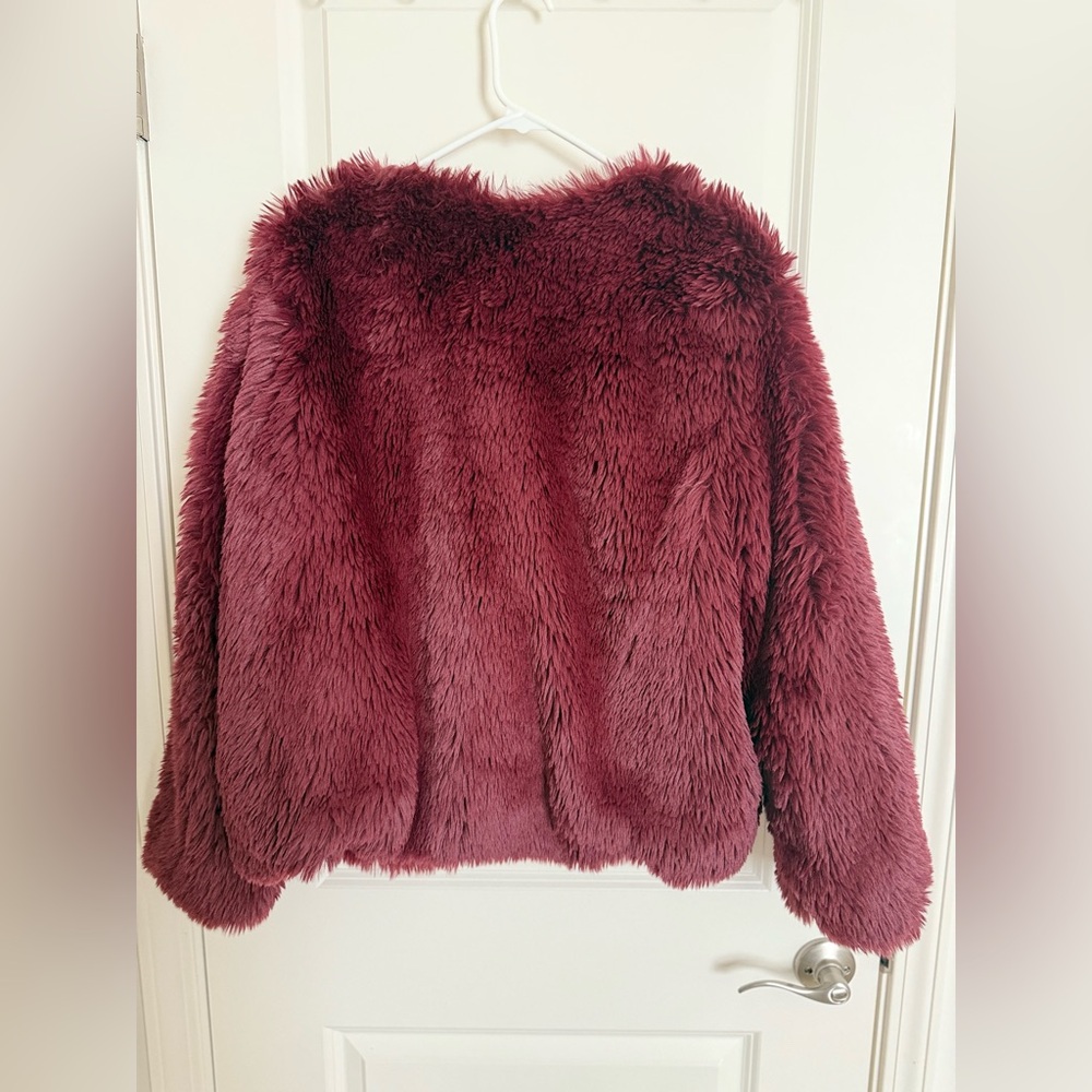 SIMPLY VERA WANG MAROON RED FAUX FUR GLAM FURRY RAVE SHERPA JACKET BURGUNDY - Picture 5 of 13
